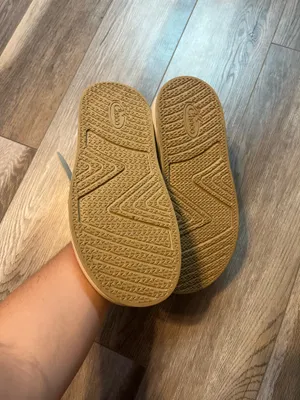 Chacos NWOT Women's Townes Midform Suede Sandals thumbnail 3