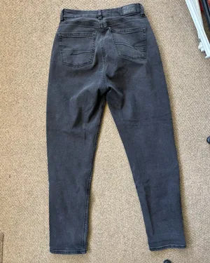 American Eagle Curvy Mom Jeans thumbnail 3