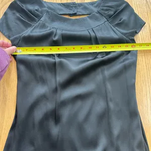 Vintage CACHE 100% Silk Satin Cocktail Dress Black Size 4 LBD Cap‎ Sleeve Luxe thumbnail 7