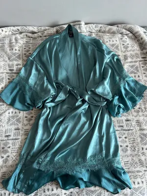 Victoria's Secret Robe Vintage thumbnail 2