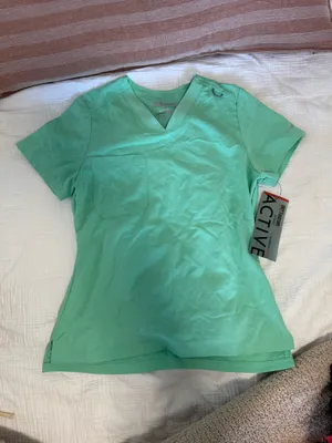 Grey's Anatomy Scrubs thumbnail 2
