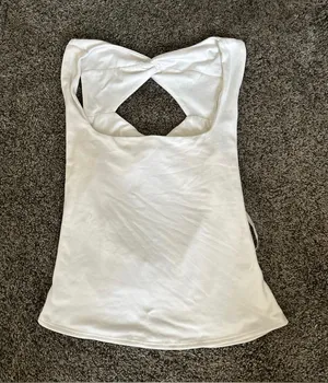 Windsor White Knotted Sleeveless Top Size Large 0334 thumbnail 1