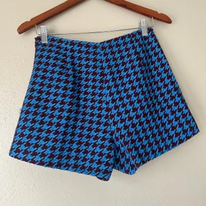 Avec Les Filles Blue and Burgundy Houndstooth Skort US Size 6 thumbnail 7