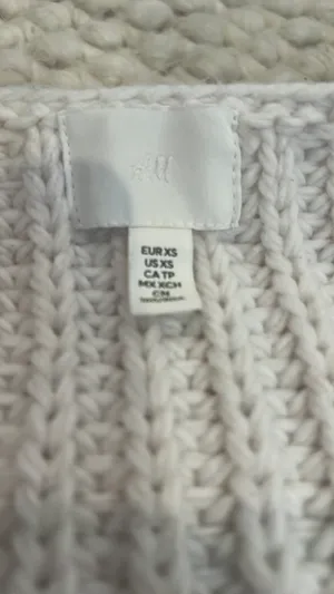 White Crop Off-Shoulder H&M Sweater Chunky Knit thumbnail 3