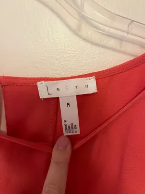 Coral Quarter Sleeve Shift Dress - Size Medium thumbnail 3