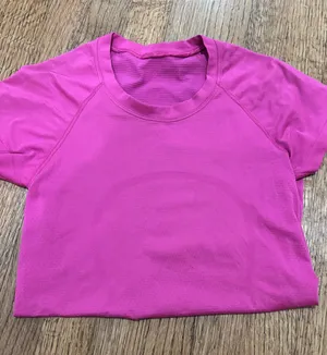 Lululemon Pink Swiftly Tech Short Sleeve thumbnail 1