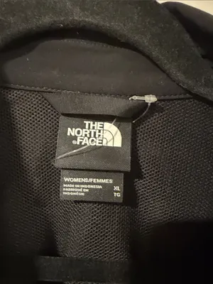 The North Face women’s‎ Black Button-Down Casual Shirt XL thumbnail 4