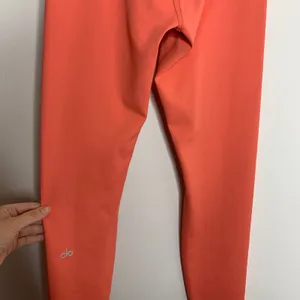 Alo Yoga 7/8 High-Waist Airbrush Legging Coral Small Womens Athletic thumbnail 7