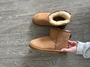 Brown Mini Boots 6 thumbnail 6