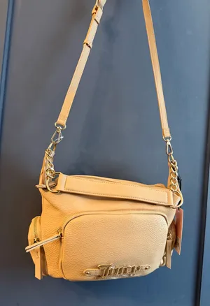 Juicy Couture thumbnail 1