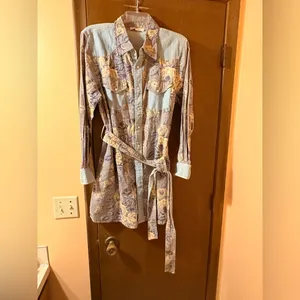 Love the Label Anthropologie Floral Chambray Belted Mini Dress thumbnail 2