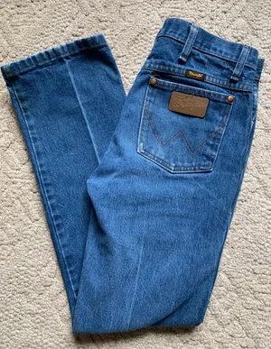 Wrangler Bootcut Jean thumbnail 1