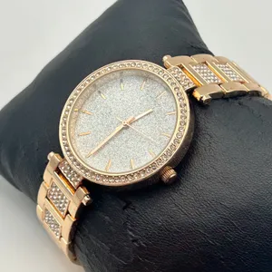 Women’s Rose Gold Crystal Bezel Women’s Fashion Watch Working New Battery thumbnail 3