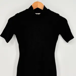 Marine‎ Layer Lexi Rib Mock Neck Midi Dress Womens XS Black Short Sleeve Slit thumbnail 8