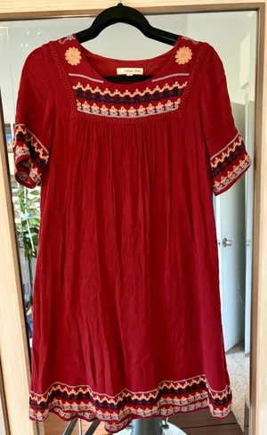 Orange Creek brand red shift dress with embroidered floral size Small thumbnail 1