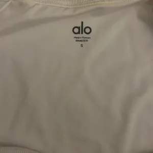 ALO Small Sweetheart tank thumbnail 4