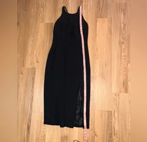Tahari Black Maxi Dress Women’s Size 4 Lace Up Back High Slit Formal Evening thumbnail 7