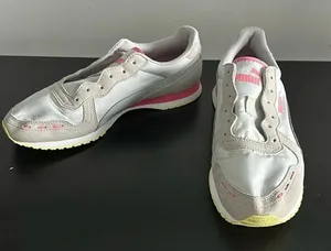 Puma Pink and Grey Sneakers Sz‎ 6.5 thumbnail 1