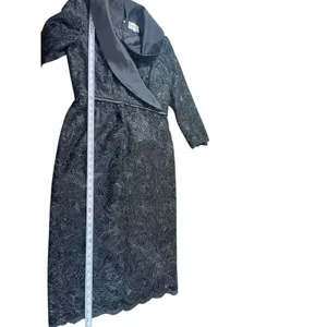 Lily & Taylor Black Lace Formal Dress Women’s 6 Satin Shawl Collar Midi Evening thumbnail 8