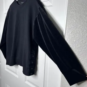 Athleta Retroplush Velvet Crewneck‎ Sweatshirt Black Size M thumbnail 4