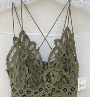 NWT Free People Womens medium olive sparrow green Adella lace cross strap Cami thumbnail 5