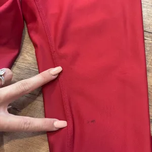 Alo Yoga High Waist Airlift Leggings Red Small 28" Inseam Activewear Yoga FLAWED thumbnail 6