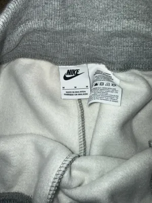 Nike Sweatpants thumbnail 3