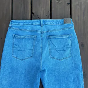 American Eagle Jeans Mom Jean Light‎ Wash Blue Denim Strigid Size 18 thumbnail 4