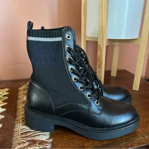 Tommy Hilfiger Women's Tesse Logo Lace up Combat Booties Black Boots NEW‎ Size 6 thumbnail 2