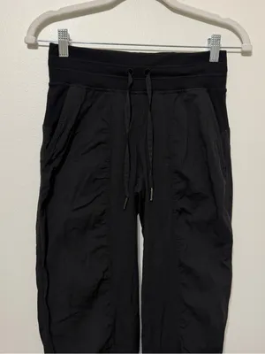 Lululemon Dance Studio Joggers in Black Size 2 New Square Size Dot thumbnail 3