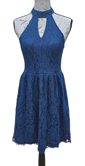 Altar'd State -798‎ Blue Lace Halter Mini Dress Cocktail Date Night Size Medium thumbnail 1