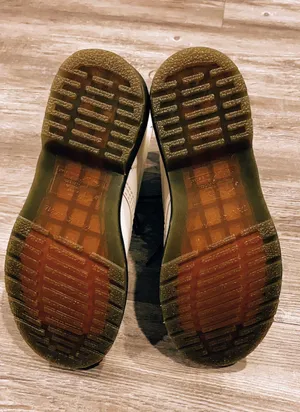 White Dr Martens thumbnail 2