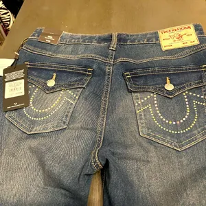 True Religion Blue Jeans with Vintage Wash and Horseshoe Stitching thumbnail 3