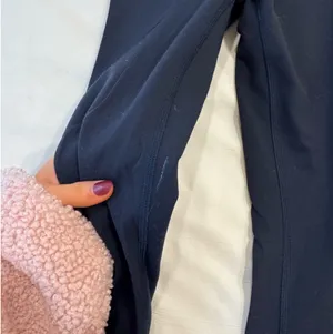 Lululemon Wunder Train High-Rise Leggings thumbnail 4