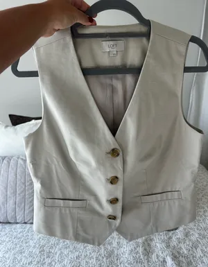 Loft Top thumbnail 1