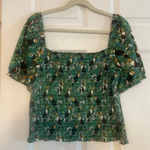 Dolan x Anthropologie Green Left Coast Smocked Puff Sleeved Top Tropical Bird XL thumbnail 2