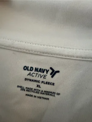 Old Navy White‎ Dynamic Fleece Pullover thumbnail 5