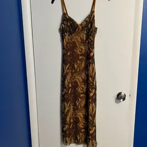 Urban outfitters Gwen Mesh midi slip dress thumbnail 4