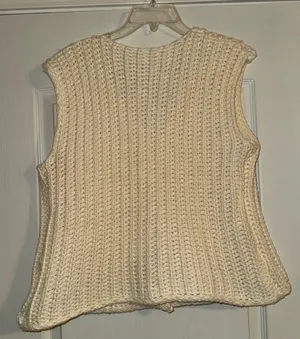 Cream chunky knit crochet sleeveless sweater vest with gold buttons thumbnail 4