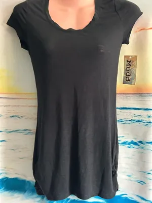 Mudd Women’s Everyday Black Scoop Neck Short Sleeve Tee SM NWT thumbnail 1