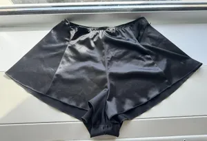 Sleeping Shorts thumbnail 1