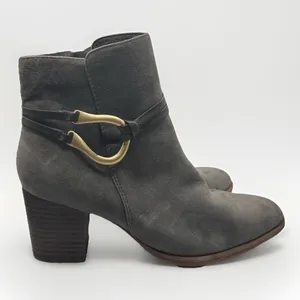 Isola‎ Women Gray Suede Horseshoe Buckle Ankle Boots Block Heel Side Zip Size 6M thumbnail 4