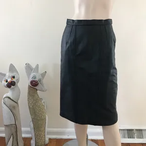 Vintage 90s Leather Straight High Waist Skirt 25” thumbnail 4