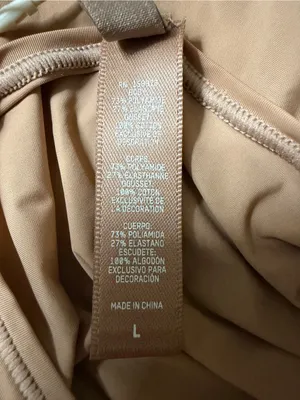 SKIMS NWT Crewneck Bodysuit; Fits Everybody; Color Sienna; Beige/Nude size Large thumbnail 10
