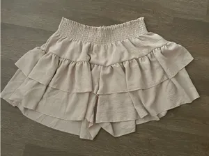 Smock waistband ruffle shorts Tan Size XXL thumbnail 1