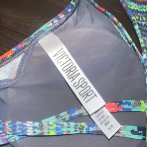 Victoria’s Secret Sport strappy multicolored S athletic bra thumbnail 3