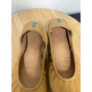 Tieks by Gavrieli Size‎ 6 Ballet Flats Camel Leather Tan Foldable Shoe thumbnail 12