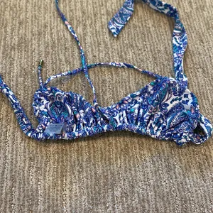 Blackbough Blue and White Paisley Bikini Top thumbnail 2