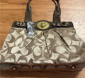 Coach Elegant Brown Designer Tote Bag thumbnail 1