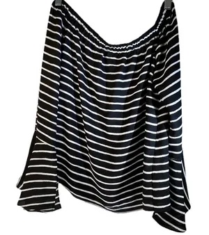 Gianni Bini Top thumbnail 1